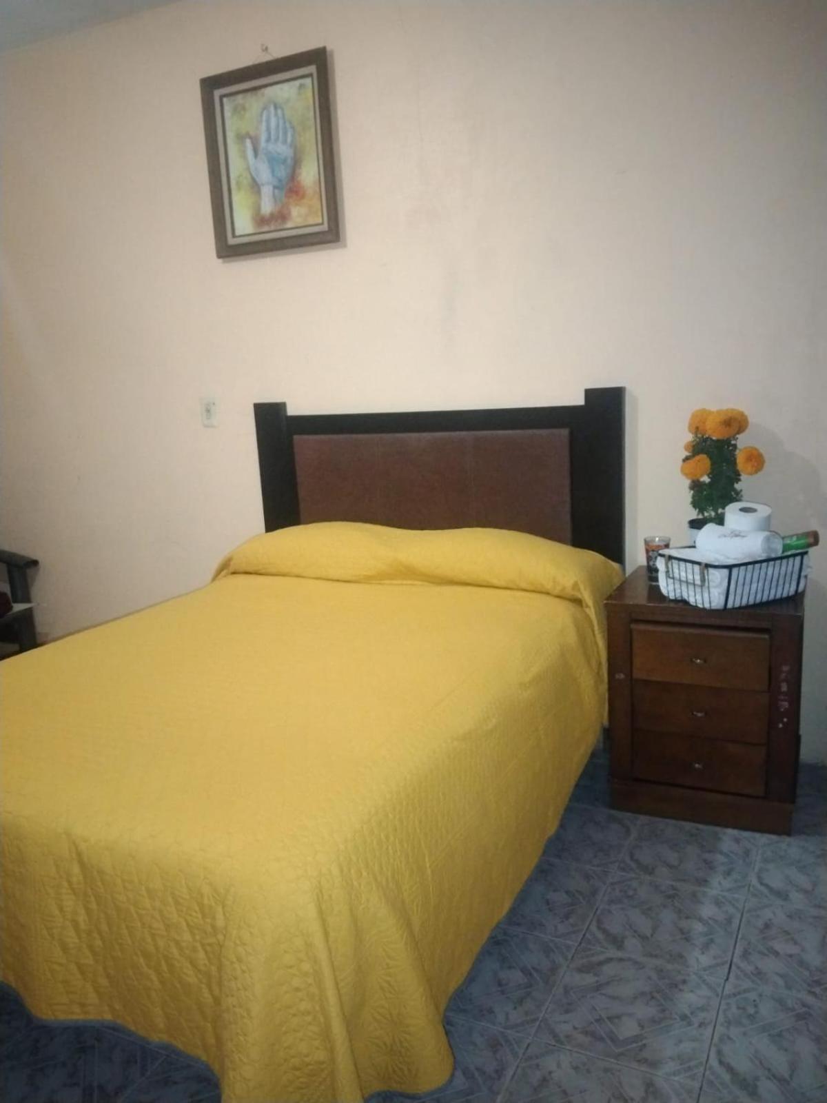 Casa Petirrojo - Habitaciones En Pátzcuaro מראה חיצוני תמונה